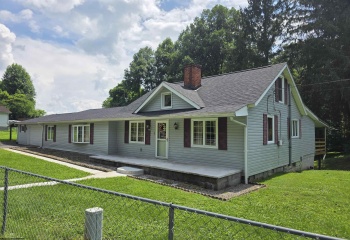 70 Greenbrier Drive, Lost Creek, West Virginia 26385, 3 Bedrooms Bedrooms, 9 Rooms Rooms,2 BathroomsBathrooms,Single Family Detached,For Sale,Greenbrier,0,10165878