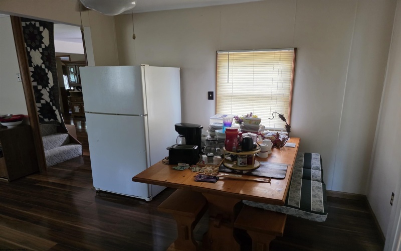 70 Greenbrier Drive, Lost Creek, West Virginia 26385, 3 Bedrooms Bedrooms, 9 Rooms Rooms,2 BathroomsBathrooms,Single Family Detached,For Sale,Greenbrier,0,10165878
