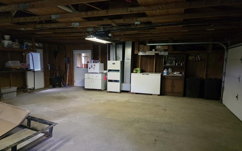 70 Greenbrier Drive, Lost Creek, West Virginia 26385, 3 Bedrooms Bedrooms, 9 Rooms Rooms,2 BathroomsBathrooms,Single Family Detached,For Sale,Greenbrier,0,10165878