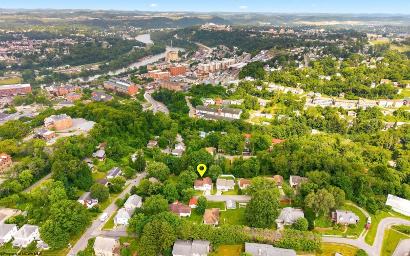 917 Revere Street, Morgantown, West Virginia 26505, 3 Bedrooms Bedrooms, 7 Rooms Rooms,2 BathroomsBathrooms,Single Family Detached,For Sale,Revere,0,10165873