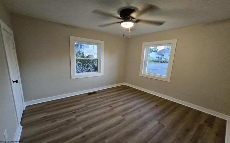 1529 Fairmont Avenue, Fairmont, West Virginia 26554, 3 Bedrooms Bedrooms, 5 Rooms Rooms,1 BathroomBathrooms,Single Family Detached,For Sale,Fairmont,0,10165872