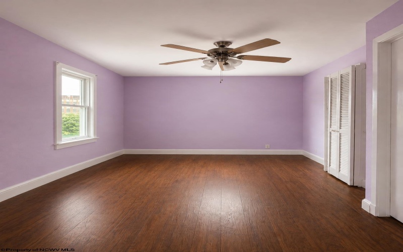 107 Pennsylvania Avenue, Nutter Fort, West Virginia 26301, 3 Bedrooms Bedrooms, 8 Rooms Rooms,2 BathroomsBathrooms,Single Family Detached,For Sale,Pennsylvania,0,10165875