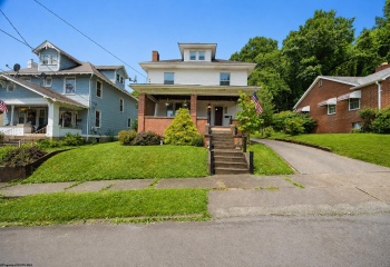 649 Court Avenue, Weston, West Virginia 26452, 4 Bedrooms Bedrooms, 8 Rooms Rooms,1 BathroomBathrooms,Single Family Detached,For Sale,Court,0,10165876
