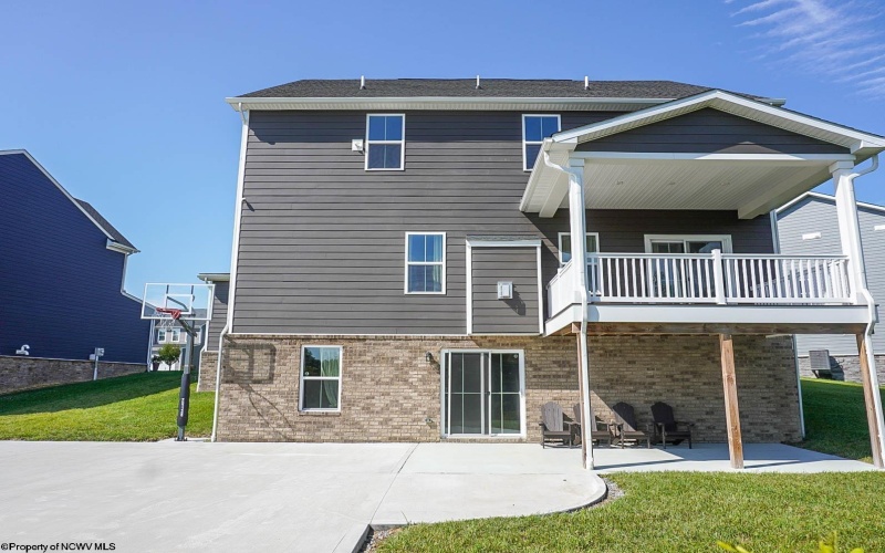 227 Falling Water Lane, Morgantown, West Virginia 26508, 5 Bedrooms Bedrooms, 10 Rooms Rooms,4 BathroomsBathrooms,Single Family Detached,For Sale,Falling Water,0,10165893