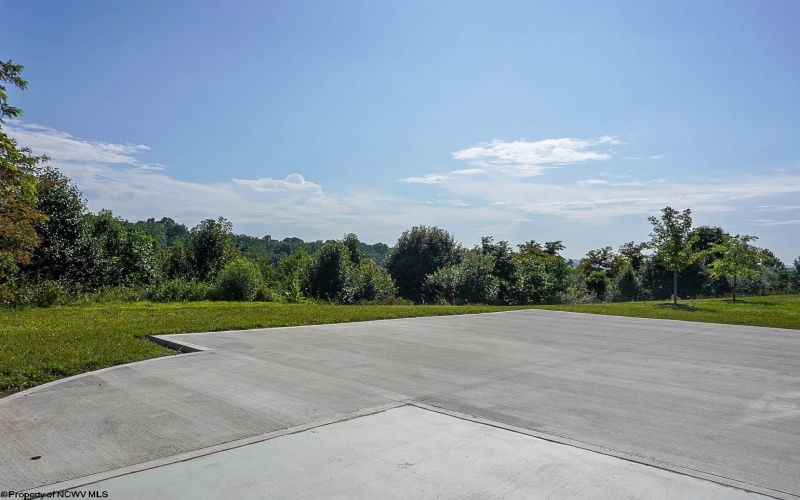227 Falling Water Lane, Morgantown, West Virginia 26508, 5 Bedrooms Bedrooms, 10 Rooms Rooms,4 BathroomsBathrooms,Single Family Detached,For Sale,Falling Water,0,10165893