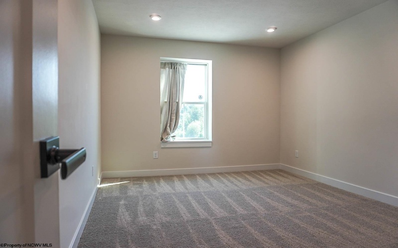 227 Falling Water Lane, Morgantown, West Virginia 26508, 5 Bedrooms Bedrooms, 10 Rooms Rooms,4 BathroomsBathrooms,Single Family Detached,For Sale,Falling Water,0,10165893