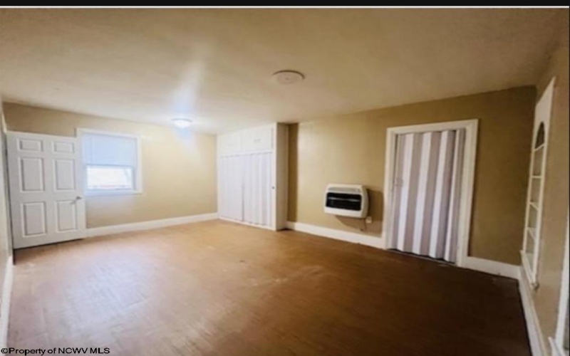302 Columbia Street, Fairmont, West Virginia 26554, 0 , 0 ,0,Multi-unit/income,For Sale,Columbia,0,10165888