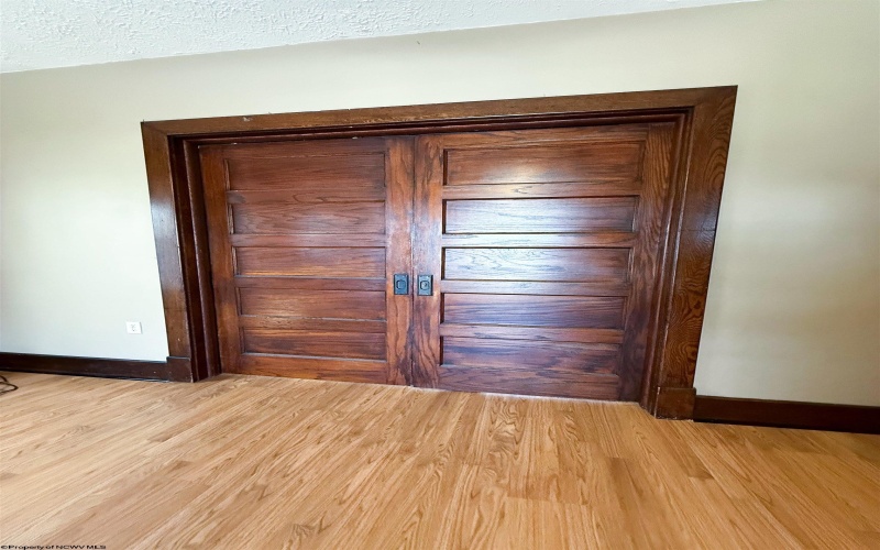 313 Maryland Avenue, Fairmont, West Virginia 26554, 3 Bedrooms Bedrooms, 9 Rooms Rooms,1 BathroomBathrooms,Single Family Detached,For Sale,Maryland,0,10165889
