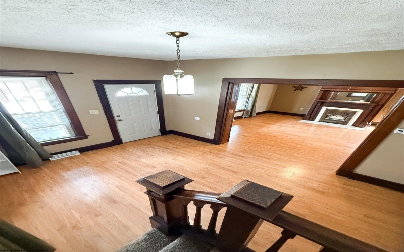 313 Maryland Avenue, Fairmont, West Virginia 26554, 3 Bedrooms Bedrooms, 9 Rooms Rooms,1 BathroomBathrooms,Single Family Detached,For Sale,Maryland,0,10165889