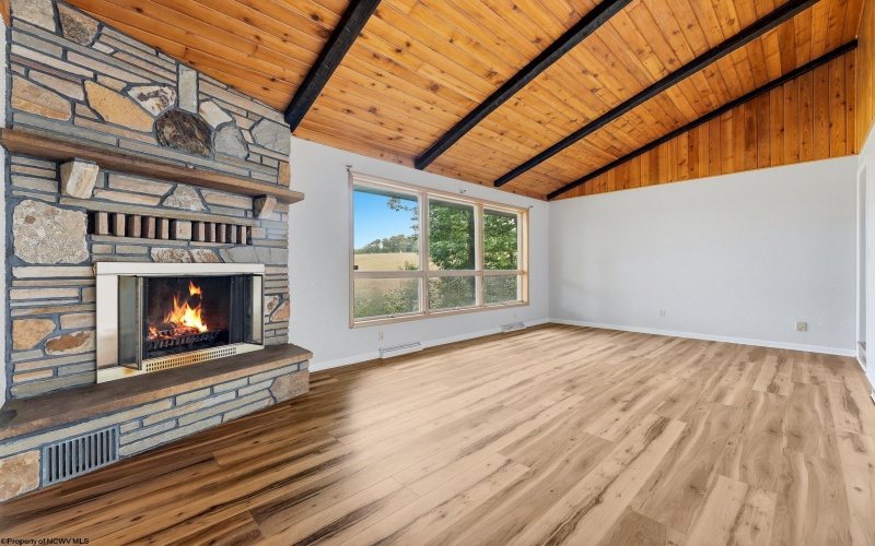 2054 Little Sandy Road, Bruceton Mills, West Virginia 26525, 3 Bedrooms Bedrooms, 9 Rooms Rooms,3 BathroomsBathrooms,Single Family Detached,For Sale,Little Sandy,0,10165890