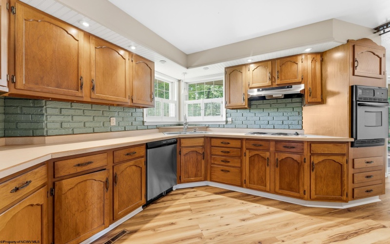 2054 Little Sandy Road, Bruceton Mills, West Virginia 26525, 3 Bedrooms Bedrooms, 9 Rooms Rooms,3 BathroomsBathrooms,Single Family Detached,For Sale,Little Sandy,0,10165890