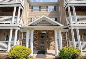 1817 Suncrest Village, Morgantown, West Virginia 26505, 2 Bedrooms Bedrooms, 4 Rooms Rooms,2 BathroomsBathrooms,Single Family Attached,For Sale,Suncrest,0,10165905