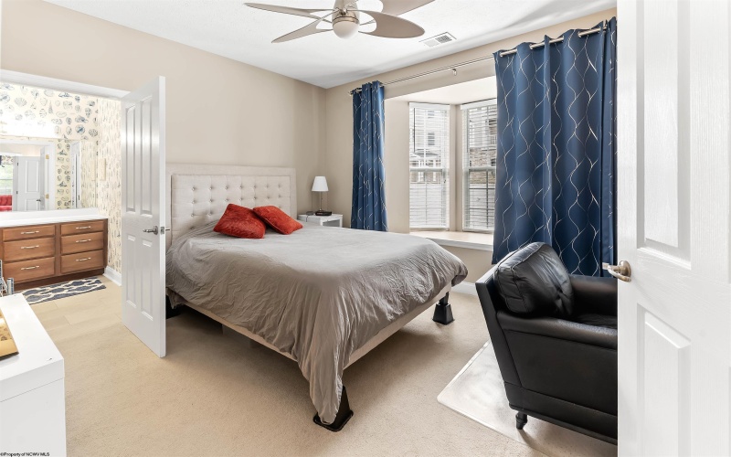 1817 Suncrest Village, Morgantown, West Virginia 26505, 2 Bedrooms Bedrooms, 4 Rooms Rooms,2 BathroomsBathrooms,Single Family Attached,For Sale,Suncrest,0,10165905 1817 Suncrest Village, Morgantown, West Virginia 26505, 2 Bedrooms Bedrooms, 4 Rooms Rooms,2 BathroomsBathrooms,Single Family Attached,For Sale,Suncrest,0,10165905