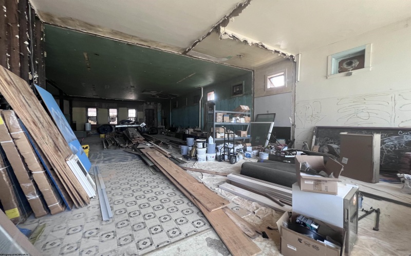 112 Davis Avenue, Elkins, West Virginia 26241-0001, 0 , 0 ,0,Commercial (for Sale),For Sale,Davis,0,10165913