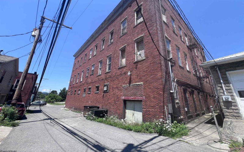 112 Davis Avenue, Elkins, West Virginia 26241-0001, 0 , 0 ,0,Commercial (for Sale),For Sale,Davis,0,10165913