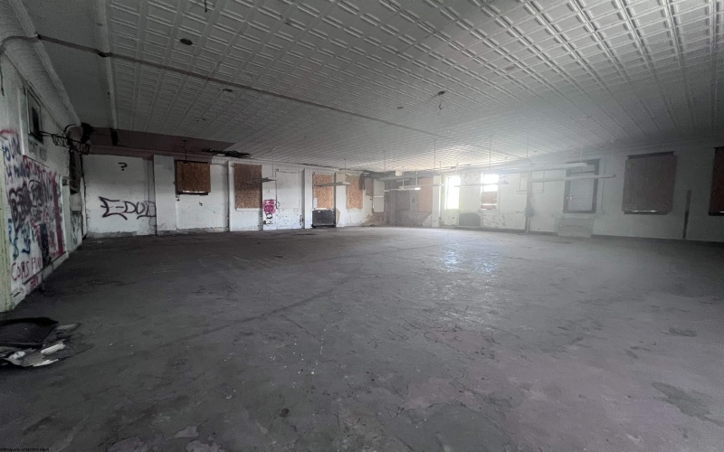 112 Davis Avenue, Elkins, West Virginia 26241-0001, 0 , 0 ,0,Commercial (for Sale),For Sale,Davis,0,10165913