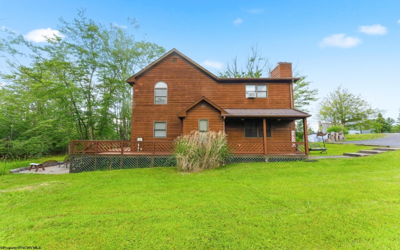 146 Yoakum Run Road, Davis, West Virginia 26260, 4 Bedrooms Bedrooms, 9 Rooms Rooms,2 BathroomsBathrooms,Single Family Detached,For Sale,Yoakum Run,0,10165908