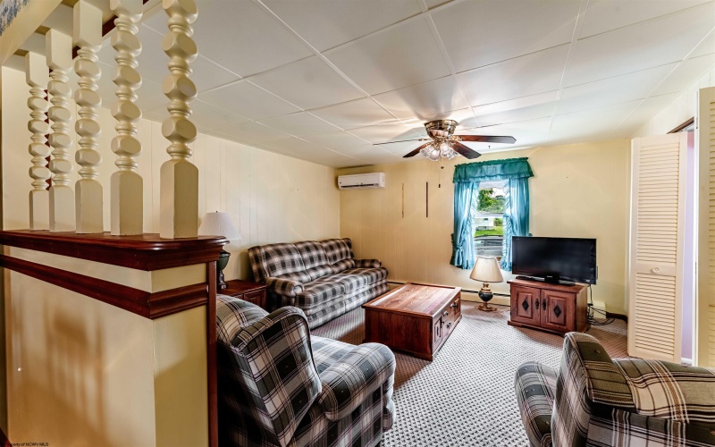 623 Church Avenue, Masontown, Pennsylvania 15461, 3 Bedrooms Bedrooms, 6 Rooms Rooms,1 BathroomBathrooms,Single Family Detached,For Sale,Church,0,10165899 623 Church Avenue, Masontown, Pennsylvania 15461, 3 Bedrooms Bedrooms, 6 Rooms Rooms,1 BathroomBathrooms,Single Family Detached,For Sale,Church,0,10165899
