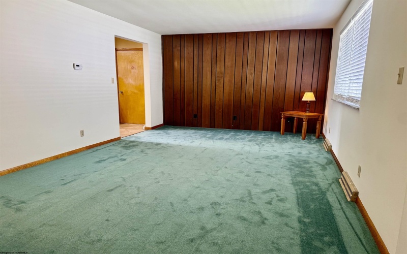 1814 Lafayette Circle, Fairmont, West Virginia 26554, 3 Bedrooms Bedrooms, 5 Rooms Rooms,1 BathroomBathrooms,Single Family Detached,For Sale,Lafayette,0,10165902
