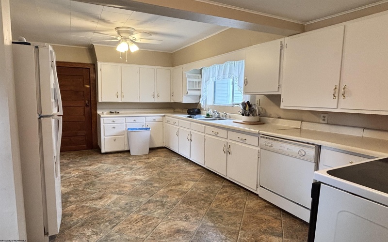 4907 Nestorville Road, Philippi, West Virginia 26416, 4 Bedrooms Bedrooms, 8 Rooms Rooms,2 BathroomsBathrooms,Single Family Detached,For Sale,Nestorville,0,10165895
