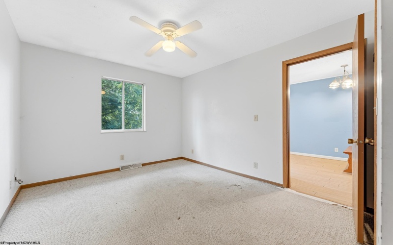 1443 Northwest Drive, Morgantown, West Virginia 26505, 3 Bedrooms Bedrooms, 6 Rooms Rooms,2 BathroomsBathrooms,Single Family Attached,For Sale,Northwest,0,10165926
