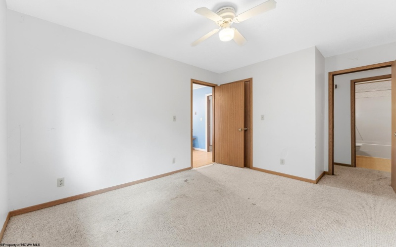 1443 Northwest Drive, Morgantown, West Virginia 26505, 3 Bedrooms Bedrooms, 6 Rooms Rooms,2 BathroomsBathrooms,Single Family Attached,For Sale,Northwest,0,10165926