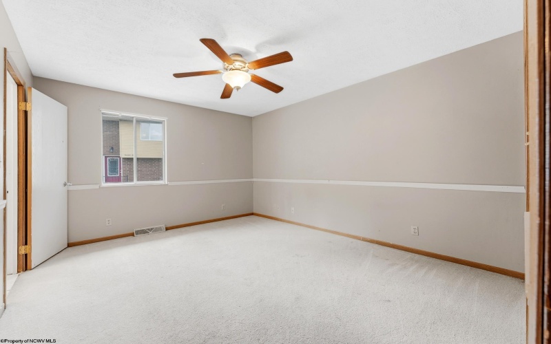 1443 Northwest Drive, Morgantown, West Virginia 26505, 3 Bedrooms Bedrooms, 6 Rooms Rooms,2 BathroomsBathrooms,Single Family Attached,For Sale,Northwest,0,10165926