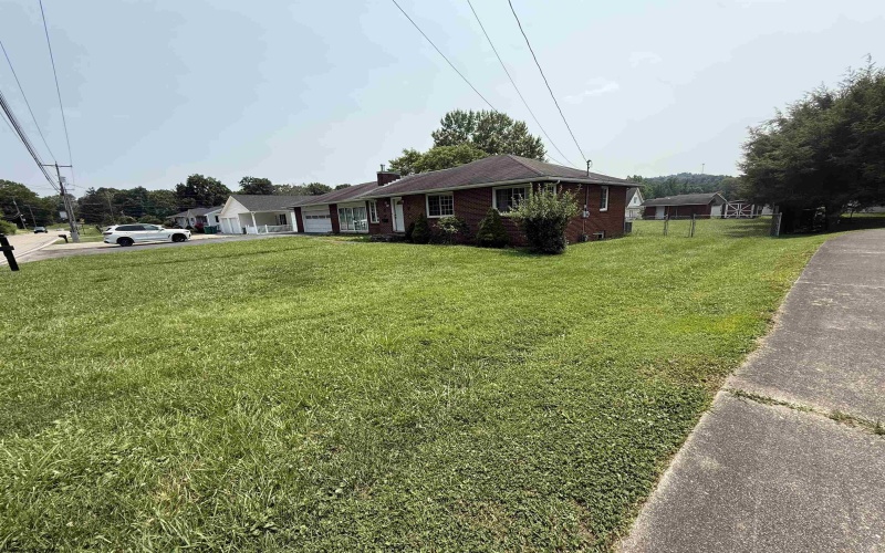 909 Johnson Avenue, Bridgeport, West Virginia 26330, 3 Bedrooms Bedrooms, 5 Rooms Rooms,2 BathroomsBathrooms,Single Family Detached,For Sale,Johnson,0,10165946