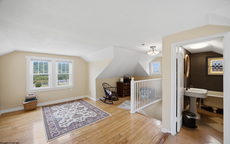 545 Virginia Avenue, Morgantown, West Virginia 26505, 3 Bedrooms Bedrooms, 7 Rooms Rooms,2 BathroomsBathrooms,Single Family Detached,For Sale,Virginia,0,10165940