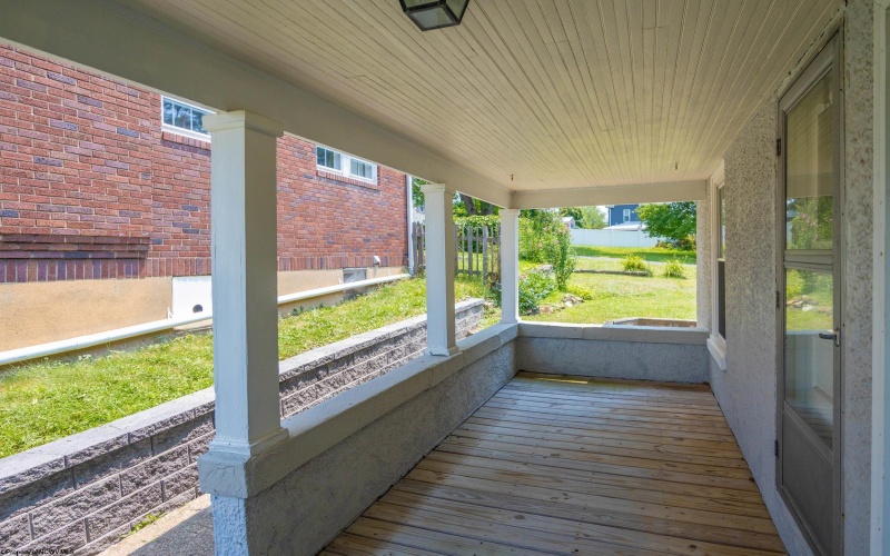 545 Virginia Avenue, Morgantown, West Virginia 26505, 3 Bedrooms Bedrooms, 7 Rooms Rooms,2 BathroomsBathrooms,Single Family Detached,For Sale,Virginia,0,10165940