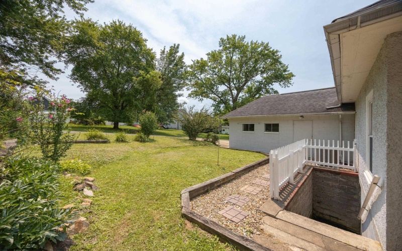 545 Virginia Avenue, Morgantown, West Virginia 26505, 3 Bedrooms Bedrooms, 7 Rooms Rooms,2 BathroomsBathrooms,Single Family Detached,For Sale,Virginia,0,10165940
