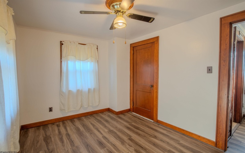 80 Mullen Street, Uniontown, Pennsylvania 15401, 3 Bedrooms Bedrooms, 6 Rooms Rooms,1 BathroomBathrooms,Single Family Detached,For Sale,Mullen,0,10165936