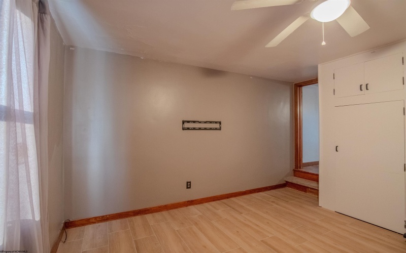 80 Mullen Street, Uniontown, Pennsylvania 15401, 3 Bedrooms Bedrooms, 6 Rooms Rooms,1 BathroomBathrooms,Single Family Detached,For Sale,Mullen,0,10165936