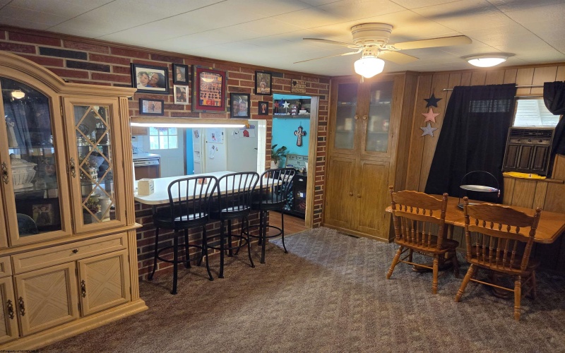 505 1/2 State Street, Fairmont, West Virginia 26554, 3 Bedrooms Bedrooms, 5 Rooms Rooms,1 BathroomBathrooms,Single Family Detached,For Sale,State,0,10165939