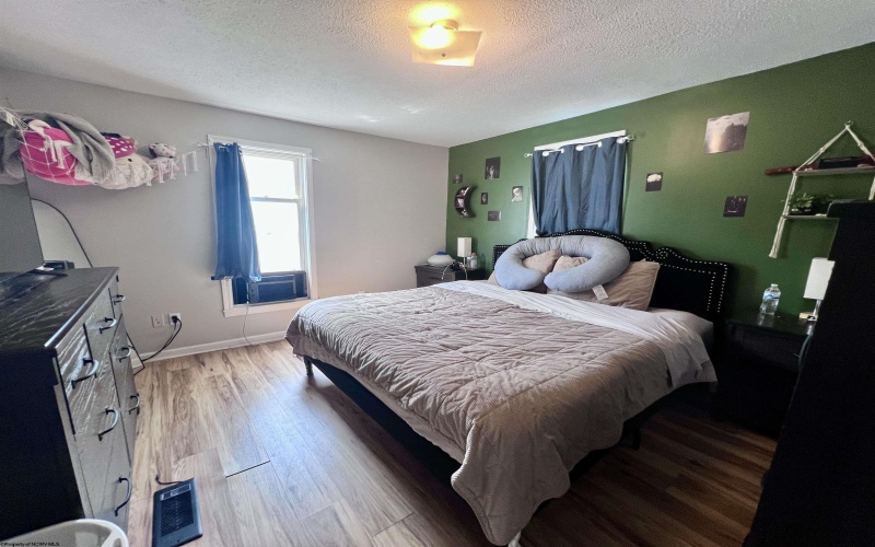 620 Central Street, Elkins, West Virginia 26241-001, 3 Bedrooms Bedrooms, 6 Rooms Rooms,1 BathroomBathrooms,Single Family Detached,For Sale,Central,0,10165944