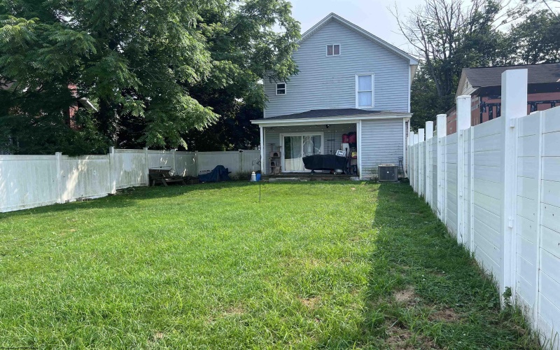 620 Central Street, Elkins, West Virginia 26241-001, 3 Bedrooms Bedrooms, 6 Rooms Rooms,1 BathroomBathrooms,Single Family Detached,For Sale,Central,0,10165944