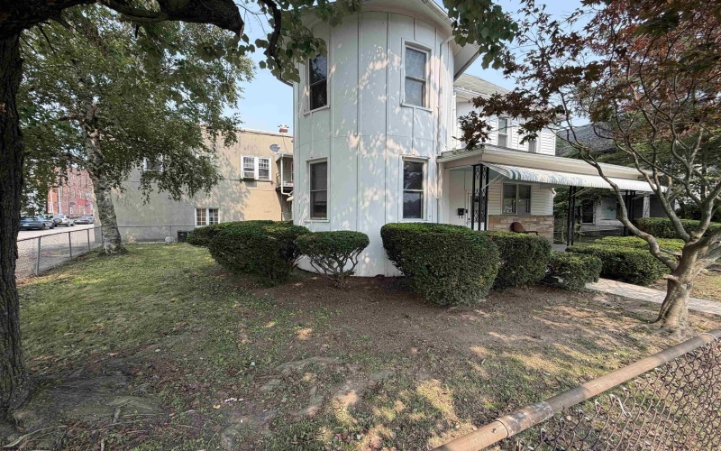 3 Graham Street, Elkins, West Virginia 26241, 0 , 0 ,0,Multi-unit/income,For Sale,Graham,0,10165942