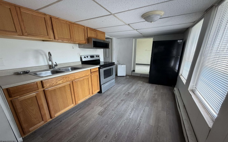 662 Spruce Street, Morgantown, West Virginia 26505, 2 Bedrooms Bedrooms, 4 Rooms Rooms,1 BathroomBathrooms,Residential Rentals,For Rent,Spruce,0,10165937 662 Spruce Street, Morgantown, West Virginia 26505, 2 Bedrooms Bedrooms, 4 Rooms Rooms,1 BathroomBathrooms,Residential Rentals,For Rent,Spruce,0,10165937