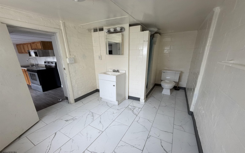 662 Spruce Street, Morgantown, West Virginia 26505, 2 Bedrooms Bedrooms, 4 Rooms Rooms,1 BathroomBathrooms,Residential Rentals,For Rent,Spruce,0,10165937 662 Spruce Street, Morgantown, West Virginia 26505, 2 Bedrooms Bedrooms, 4 Rooms Rooms,1 BathroomBathrooms,Residential Rentals,For Rent,Spruce,0,10165937