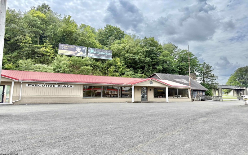 100 Executive Office Plaza Center, Elkins, West Virginia 26241-0000, 0 , 0 ,0,Commercial (for Sale),For Sale,Executive Office Plaza,0,10165927