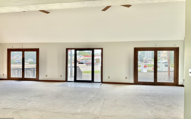 100 Executive Office Plaza Center, Elkins, West Virginia 26241-0000, 0 , 0 ,0,Commercial (for Sale),For Sale,Executive Office Plaza,0,10165927