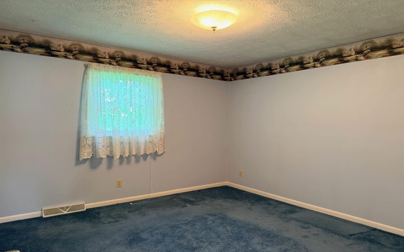 317 Pearcy Avenue, Bridgeport, West Virginia 26330, 3 Bedrooms Bedrooms, 9 Rooms Rooms,3 BathroomsBathrooms,Single Family Detached,For Sale,Pearcy,0,10165941
