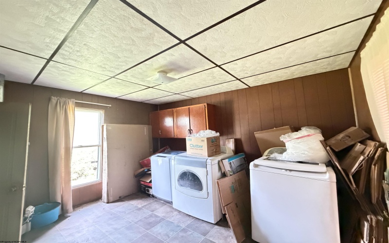 3420 Central Avenue, Farmington, West Virginia 26571, 2 Bedrooms Bedrooms, 5 Rooms Rooms,1 BathroomBathrooms,Single Family Detached,For Sale,Central,0,10165948
