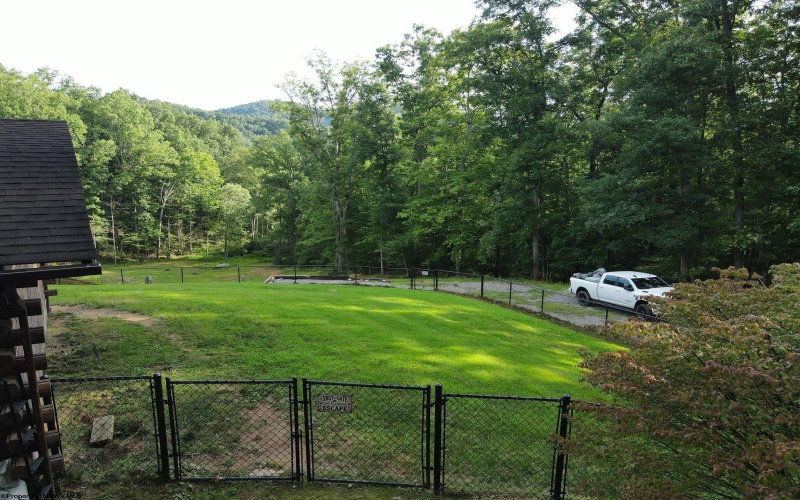 621 Gaston Manor Road, Jane Lew, West Virginia 26378, 3 Bedrooms Bedrooms, 9 Rooms Rooms,2 BathroomsBathrooms,Single Family Detached,For Sale,Gaston Manor,0,10165931