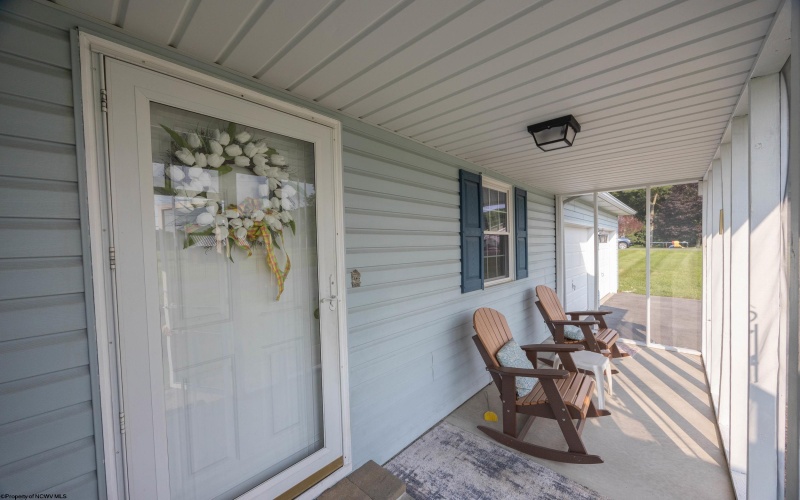 72 Hillview Drive, Lost Creek, West Virginia 26385, 3 Bedrooms Bedrooms, 7 Rooms Rooms,2 BathroomsBathrooms,Single Family Detached,For Sale,Hillview,0,10165928