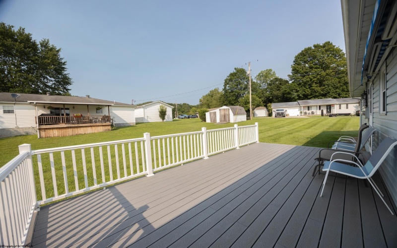 72 Hillview Drive, Lost Creek, West Virginia 26385, 3 Bedrooms Bedrooms, 7 Rooms Rooms,2 BathroomsBathrooms,Single Family Detached,For Sale,Hillview,0,10165928