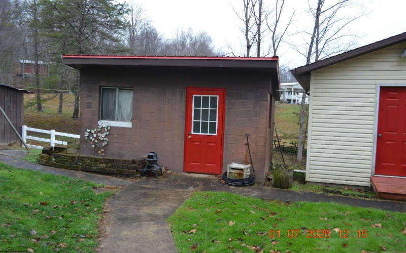 94 Dogwood Trail, Napier, West Virginia 26631-7050, 4 Bedrooms Bedrooms, 8 Rooms Rooms,2 BathroomsBathrooms,Single Family Detached,For Sale,Dogwood,0,10162964 94 Dogwood Trail, Napier, West Virginia 26631-7050, 4 Bedrooms Bedrooms, 8 Rooms Rooms,2 BathroomsBathrooms,Single Family Detached,For Sale,Dogwood,0,10162964