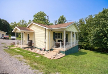 84 Boxwood Drive, Clarksburg, West Virginia 26301, 3 Bedrooms Bedrooms, 8 Rooms Rooms,2 BathroomsBathrooms,Single Family Detached,For Sale,Boxwood,0,10165954