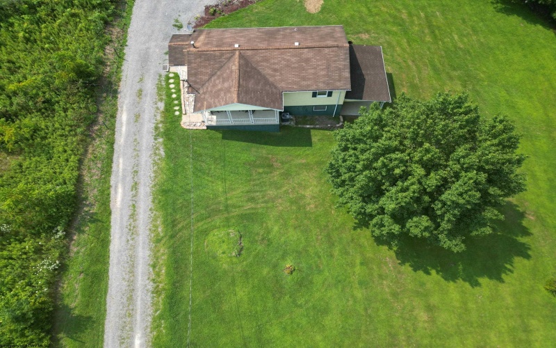 84 Boxwood Drive, Clarksburg, West Virginia 26301, 3 Bedrooms Bedrooms, 8 Rooms Rooms,2 BathroomsBathrooms,Single Family Detached,For Sale,Boxwood,0,10165954