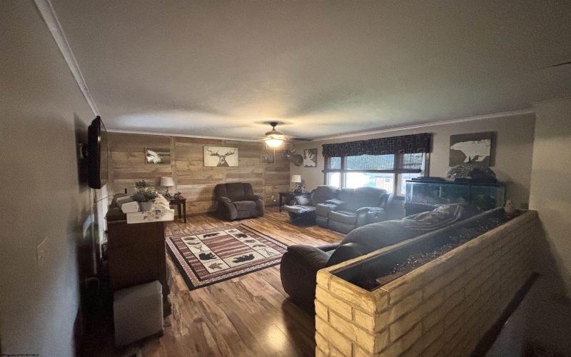 222 Lee Street, Belington, West Virginia 26250, 4 Bedrooms Bedrooms, 8 Rooms Rooms,3 BathroomsBathrooms,Single Family Detached,For Sale,Lee,0,10165955
